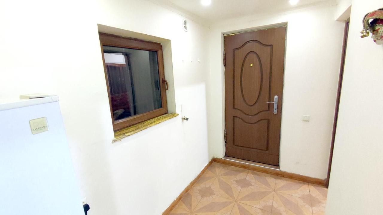 Just Comfort Apartment Ереван Экстерьер фото